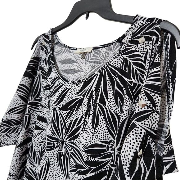 Como blu Top Size 2X Black And White Cold Shoulder Stretch - Picture 8 of 14